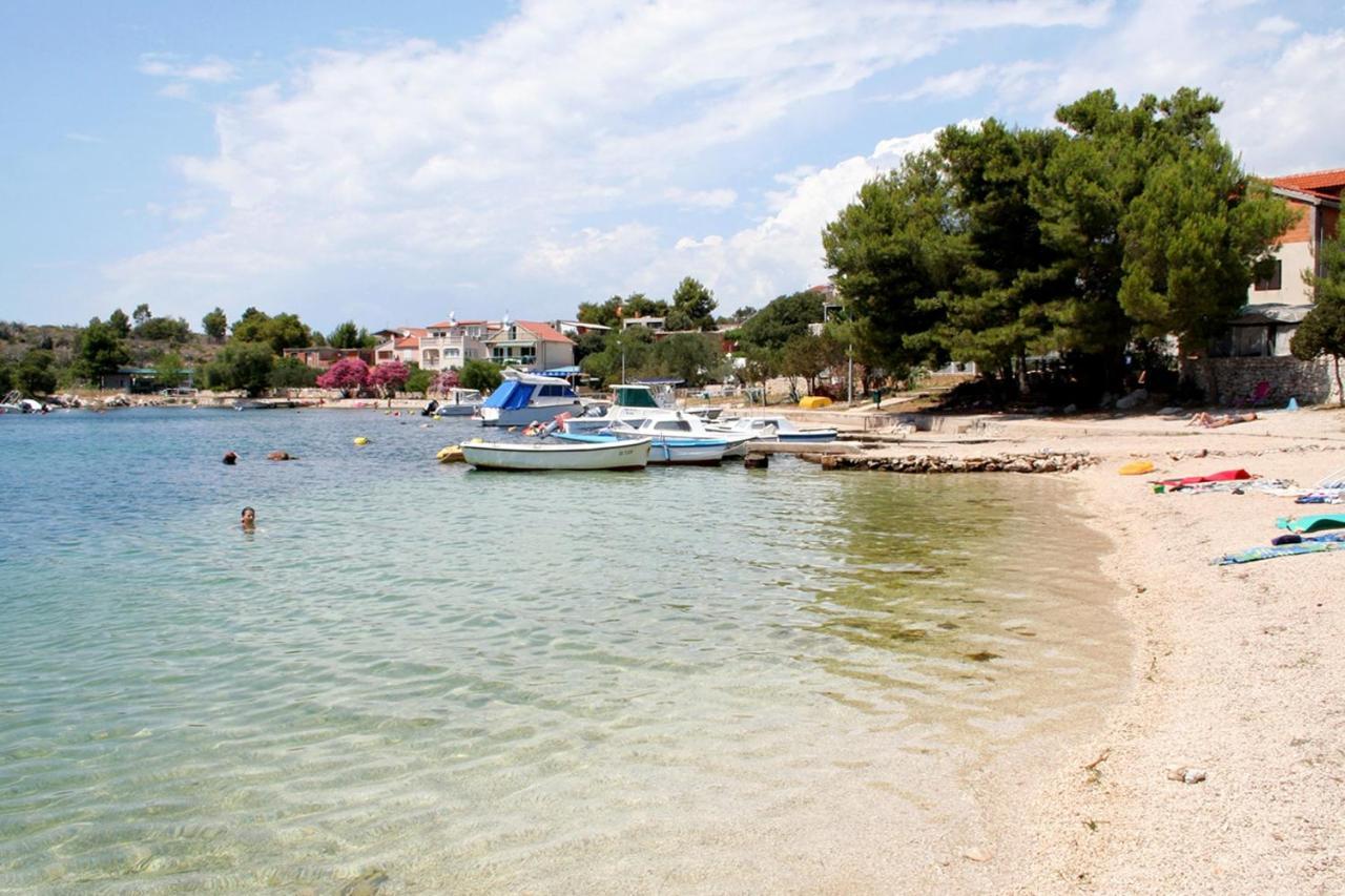 Apartments By The Sea Grebastica, Sibenik - 4881 Baselovici Exterior foto
