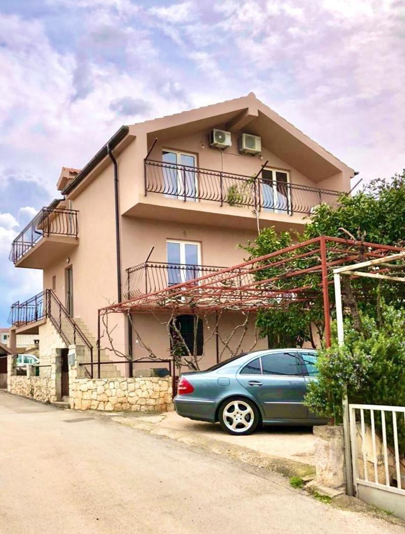 Apartments By The Sea Grebastica, Sibenik - 4881 Baselovici Exterior foto
